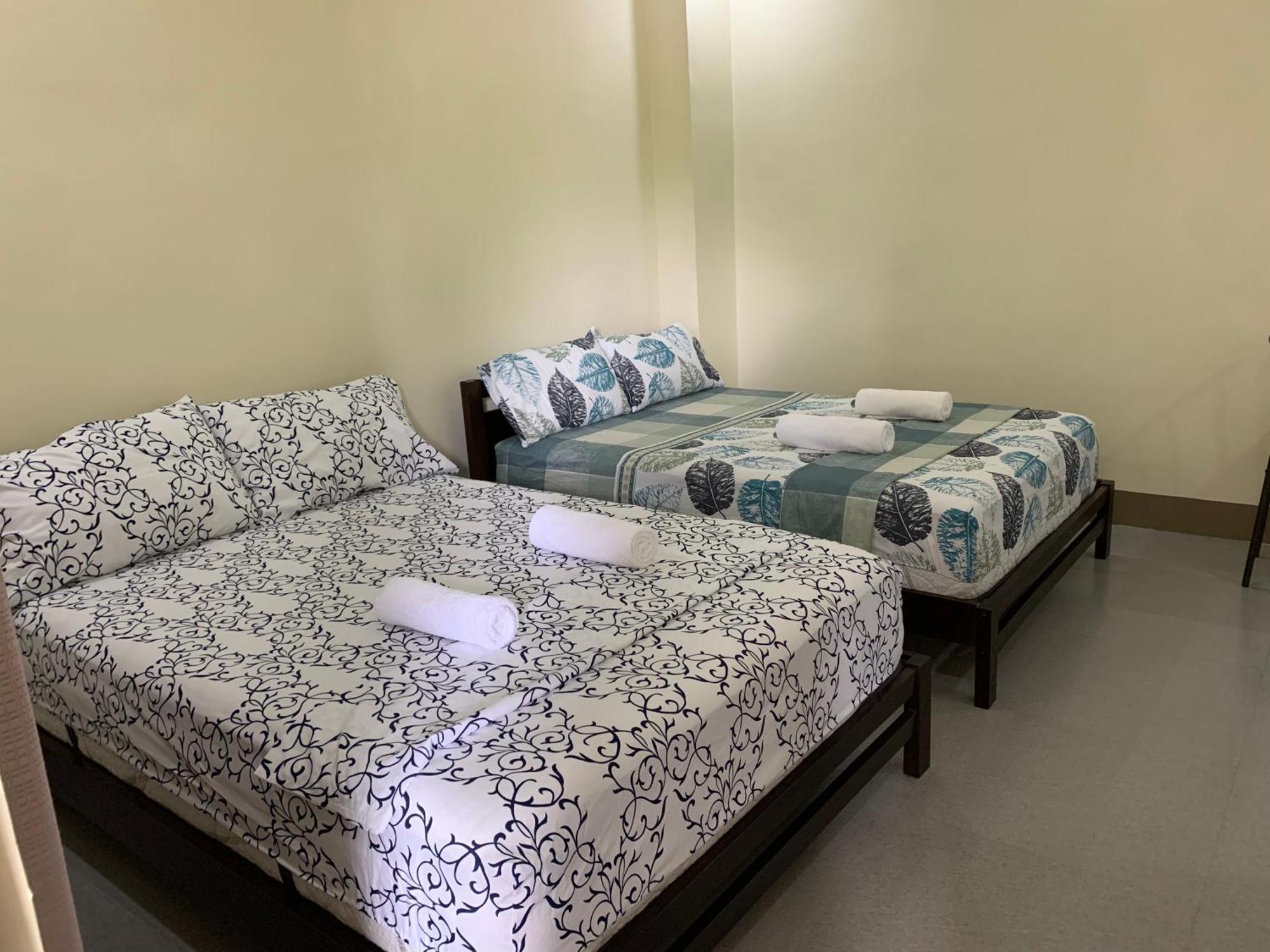 Zl Travelers Inn Batuan エクステリア 写真