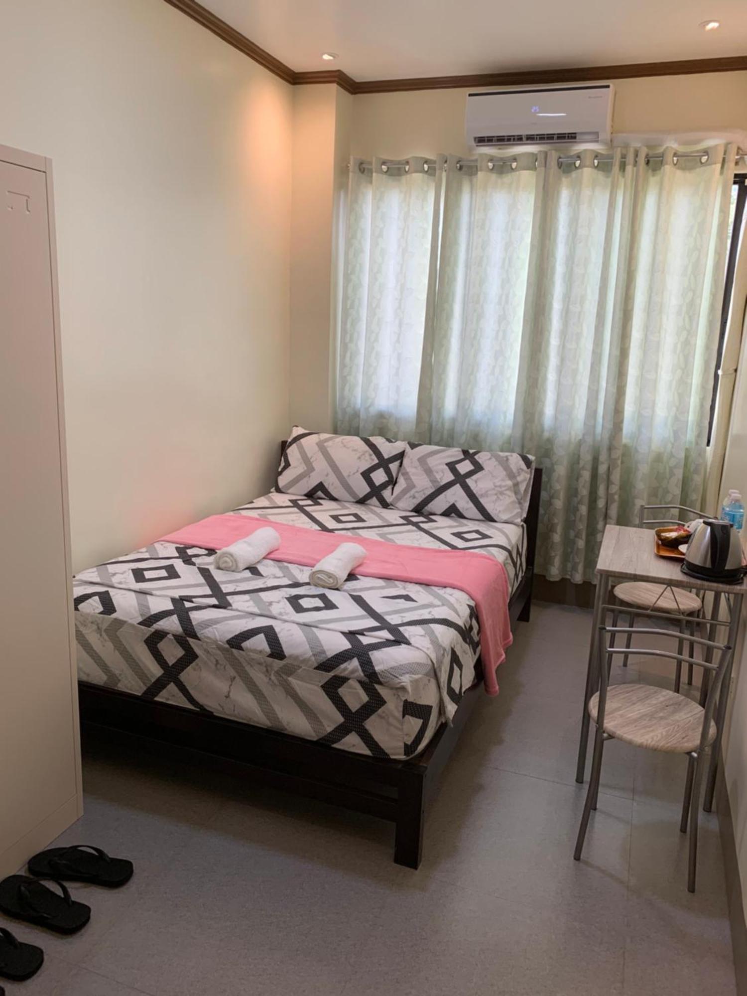 Zl Travelers Inn Batuan エクステリア 写真