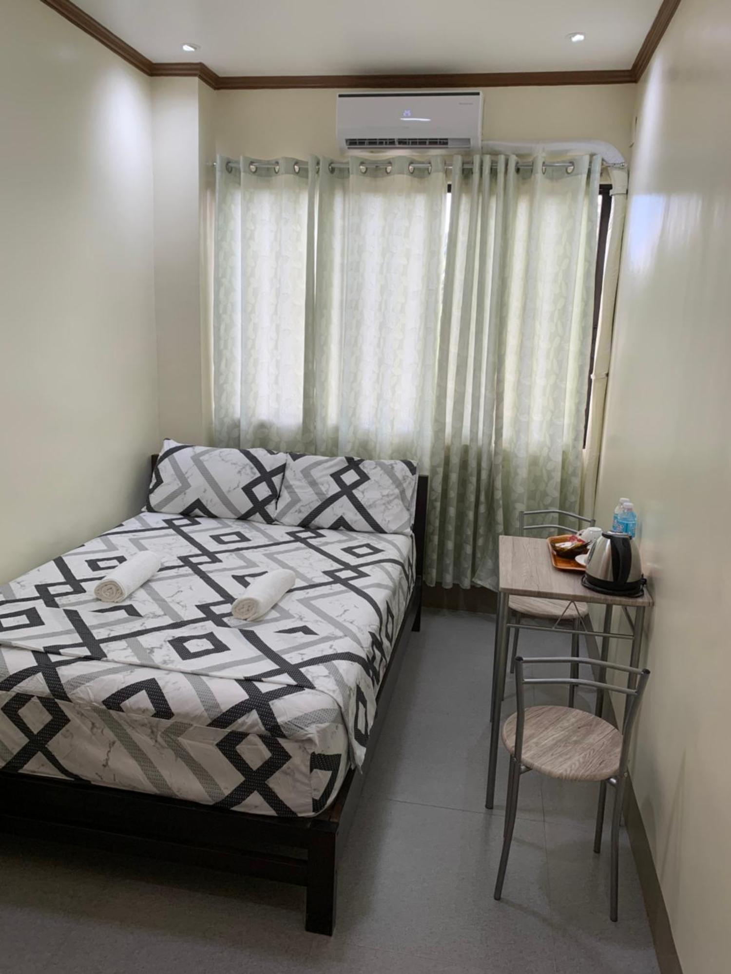 Zl Travelers Inn Batuan エクステリア 写真